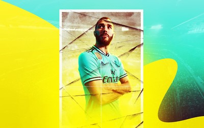 香蕉体育独家-佐默赛后与对手交换球衣