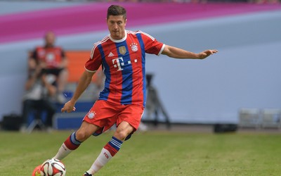 香蕉体育快讯-克拉马里奇这球越位在先被吹