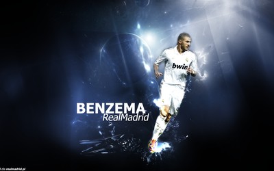 香蕉体育精华-裤袜训练中扑出三个点球